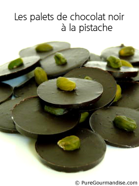 palets de chocolat noir à la pistache