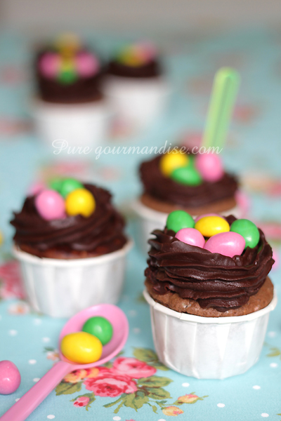 Cupcakes aux m&ms - www.puregourmandise.com