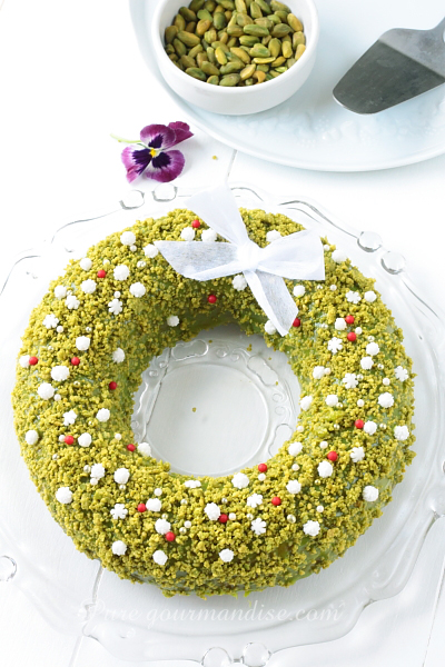 Couronne de Noël à la pistache - www.puregourmandise.com