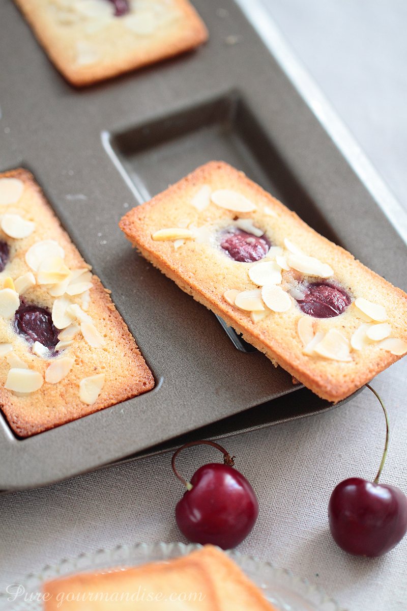 Financiers à la cerise - Pure Gourmandise
