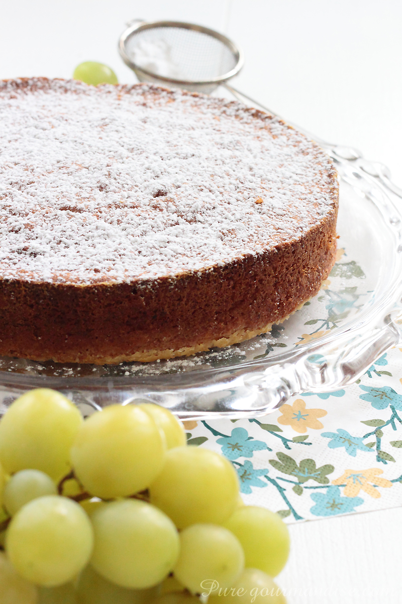 Gâteau raisin noisette - Pure Gourmandise