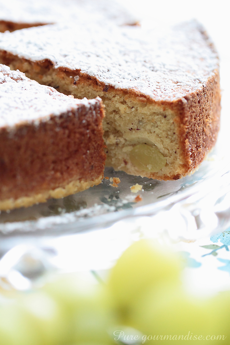 Gâteau raisin noisette - Pure Gourmandise